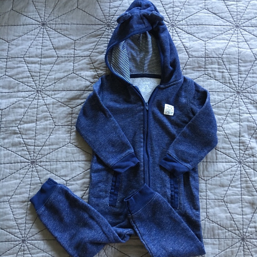 Carters 24 months bodysuit